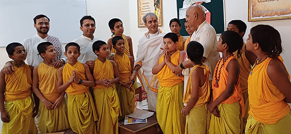 ISKCON Gurukul - Vrindavan 11.10.2024
